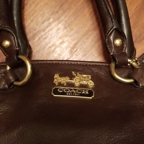 Coach Madison bown leather purse! GORGEOUS! - Picture 4 of 9